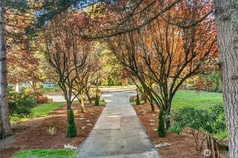 17812 NE 154th Street Woodinville WA 98072