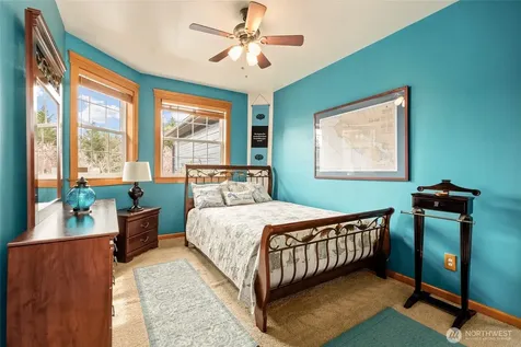 1140 Matterhorn Loop Camano Island WA 98282