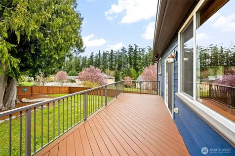 1140 Matterhorn Loop Camano Island WA 98282