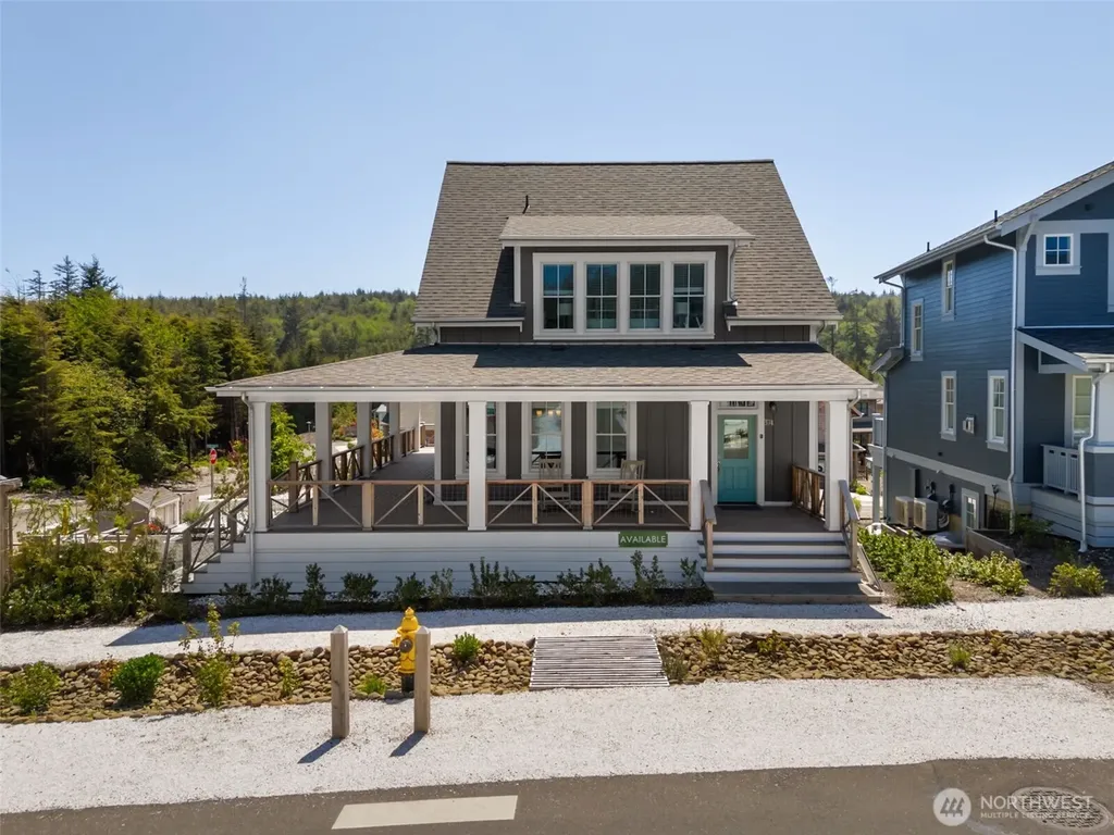 374 Compass Street Pacific Beach WA 98571