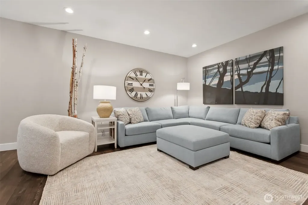 374 Compass Street Pacific Beach WA 98571
