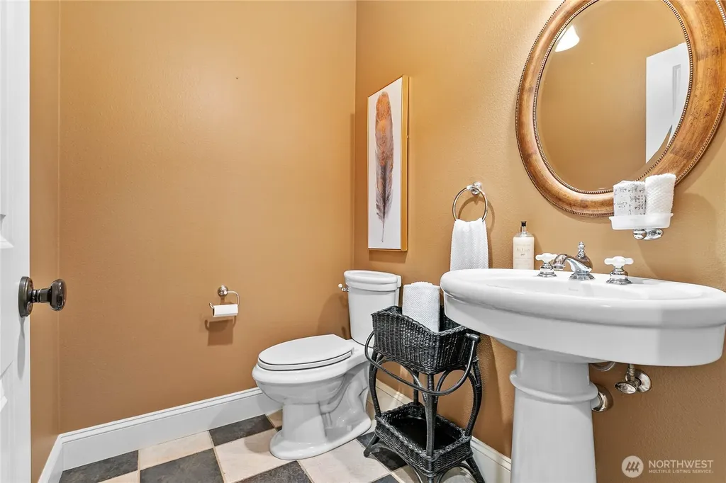 2749 Murphy Place Bellingham WA 98226