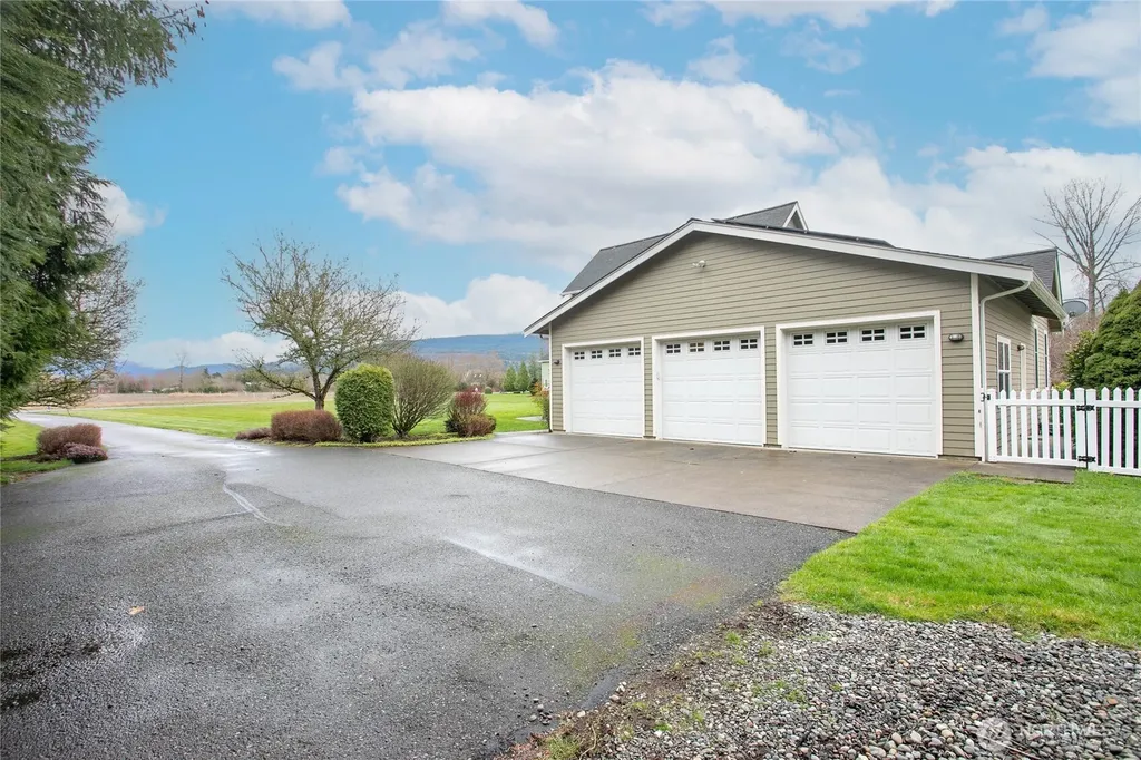 2749 Murphy Place Bellingham WA 98226