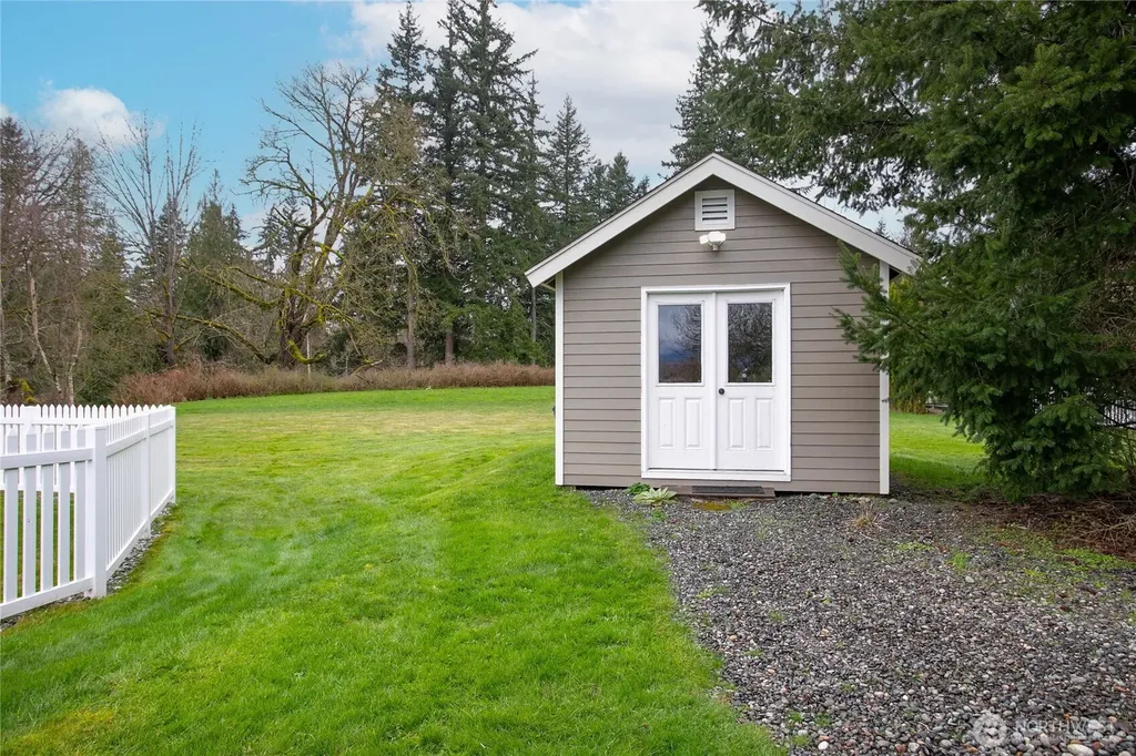 2749 Murphy Place Bellingham WA 98226