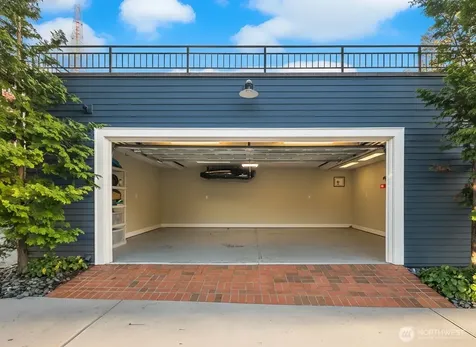 364 Highland Drive Seattle WA 98109