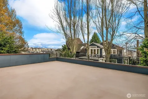 364 Highland Drive Seattle WA 98109
