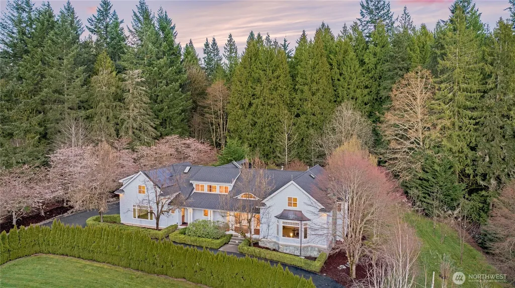 19510 223rd Avenue NE Woodinville WA 98077