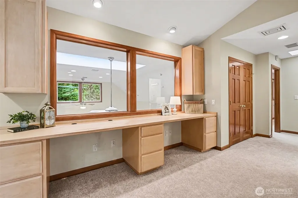 19510 223rd Avenue NE Woodinville WA 98077