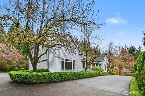 19510 223rd Avenue NE Woodinville WA 98077