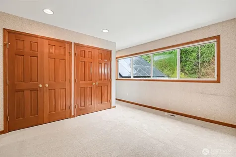 19510 223rd Avenue NE Woodinville WA 98077