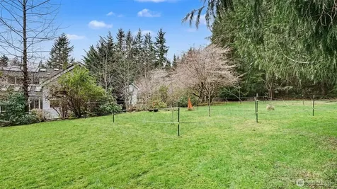 19510 223rd Avenue NE Woodinville WA 98077
