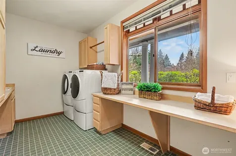 19510 223rd Avenue NE Woodinville WA 98077