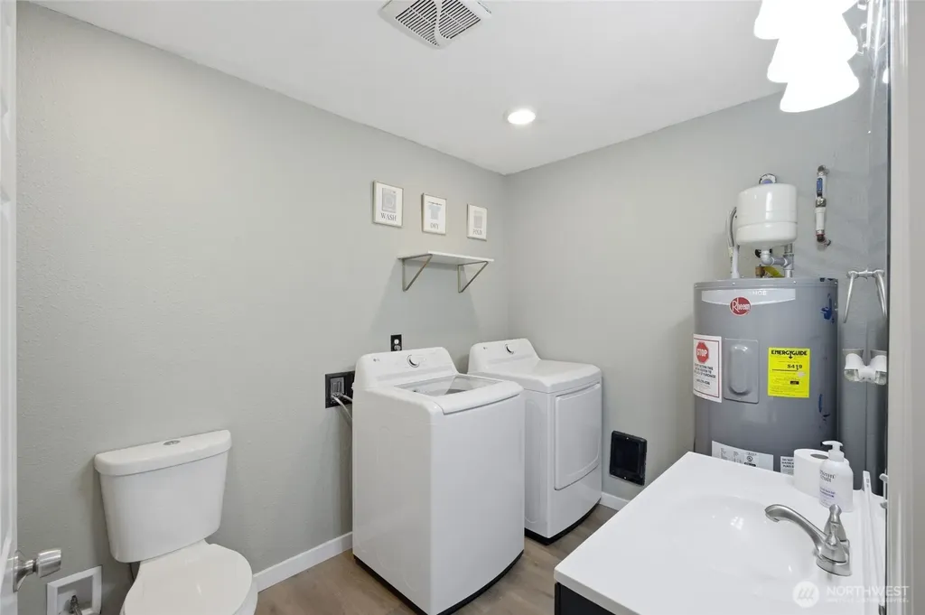 18824 SE 164th Street Renton WA 98058