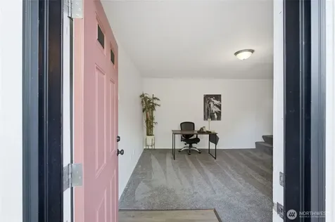 18824 SE 164th Street Renton WA 98058
