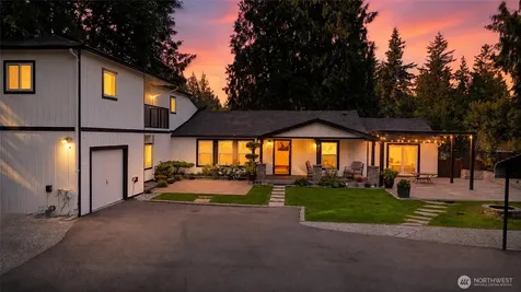 18824 SE 164th Street Renton WA 98058