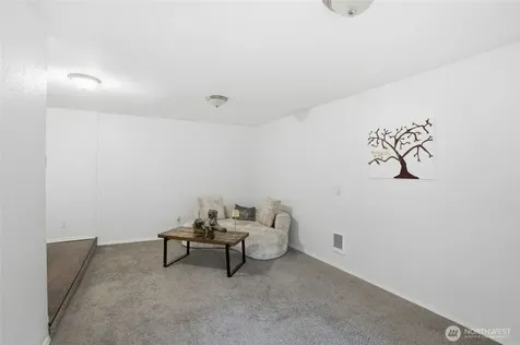 18824 SE 164th Street Renton WA 98058