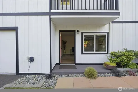 18824 SE 164th Street Renton WA 98058