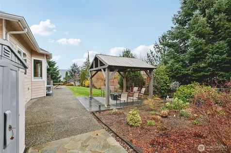 16989 Sockeye Drive Mount Vernon WA 98274