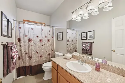 16989 Sockeye Drive Mount Vernon WA 98274