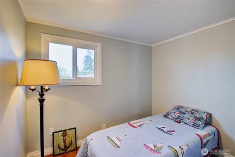 818 Serene View Road Camano Island WA 98282