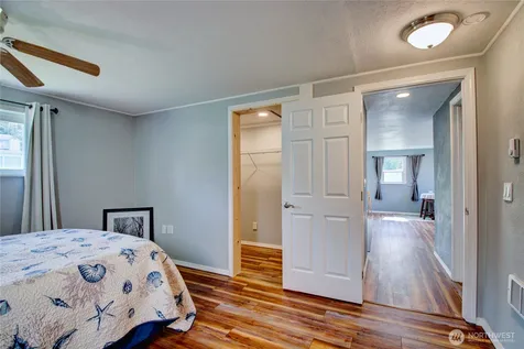 818 Serene View Road Camano Island WA 98282