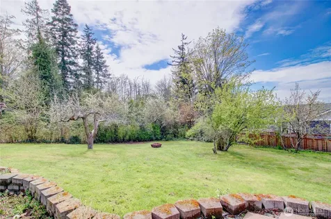 818 Serene View Road Camano Island WA 98282