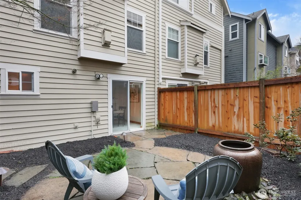 1118 NW 56th Street Seattle WA 98107