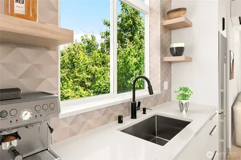 4306 S Holden Street Seattle WA 98118