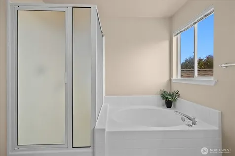 4910 139th Place SE Snohomish WA 98296