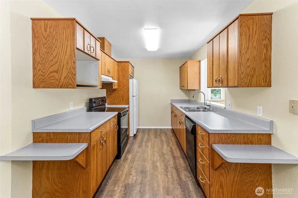 218 Saint Helens Way Winlock WA 98596