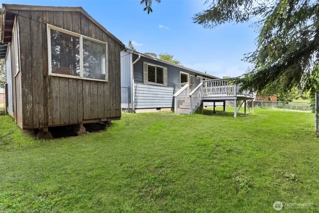 218 Saint Helens Way Winlock WA 98596