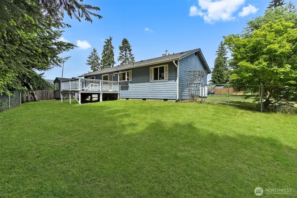 218 Saint Helens Way Winlock WA 98596
