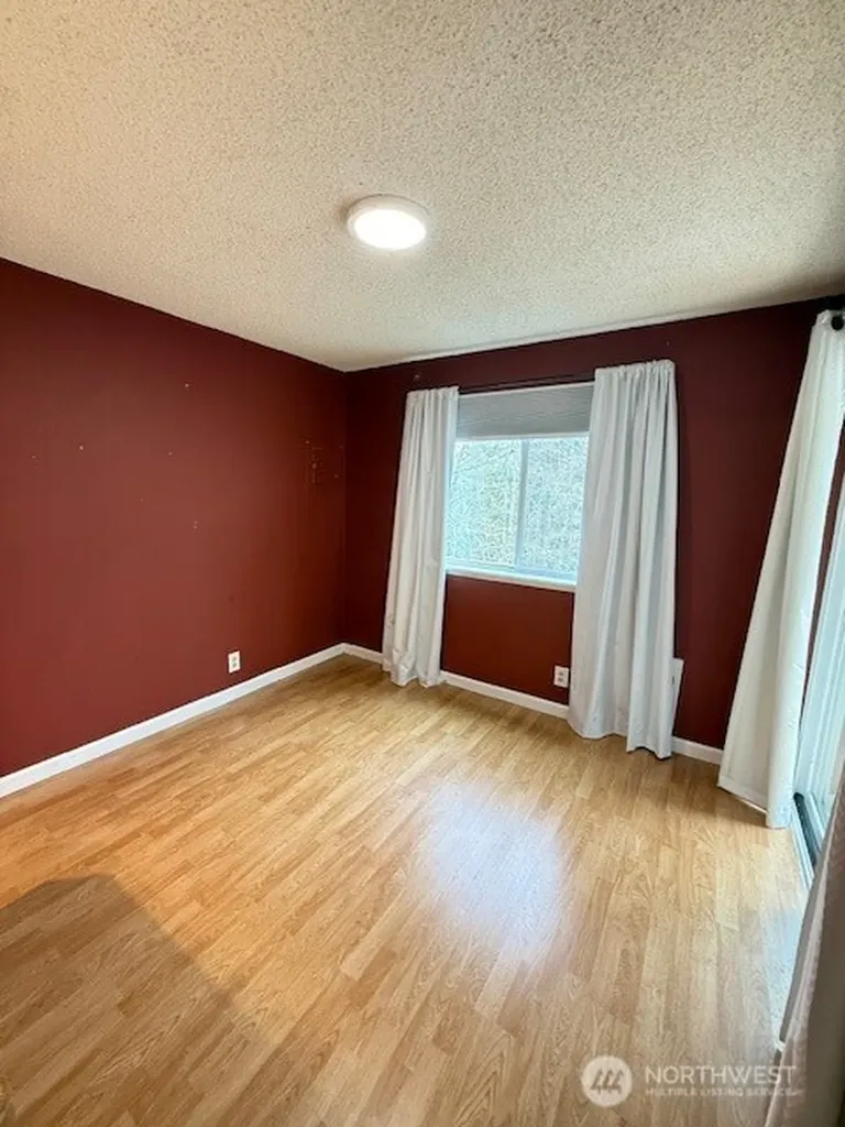 20156 Vikings Crest Loop NW Poulsbo WA 98370