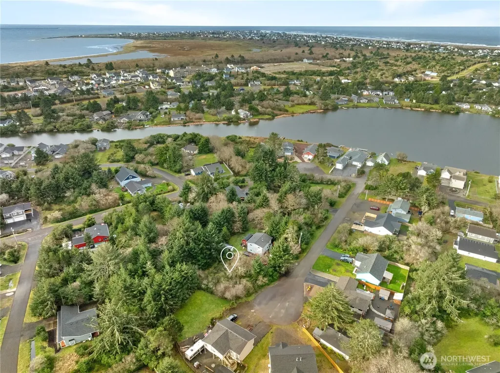 855 Hake Court SW Ocean Shores WA 98569