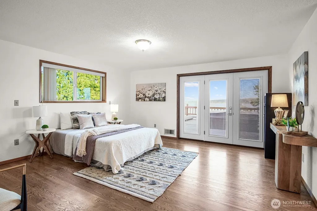 6819 Cliff Avenue SW Longbranch WA 98351