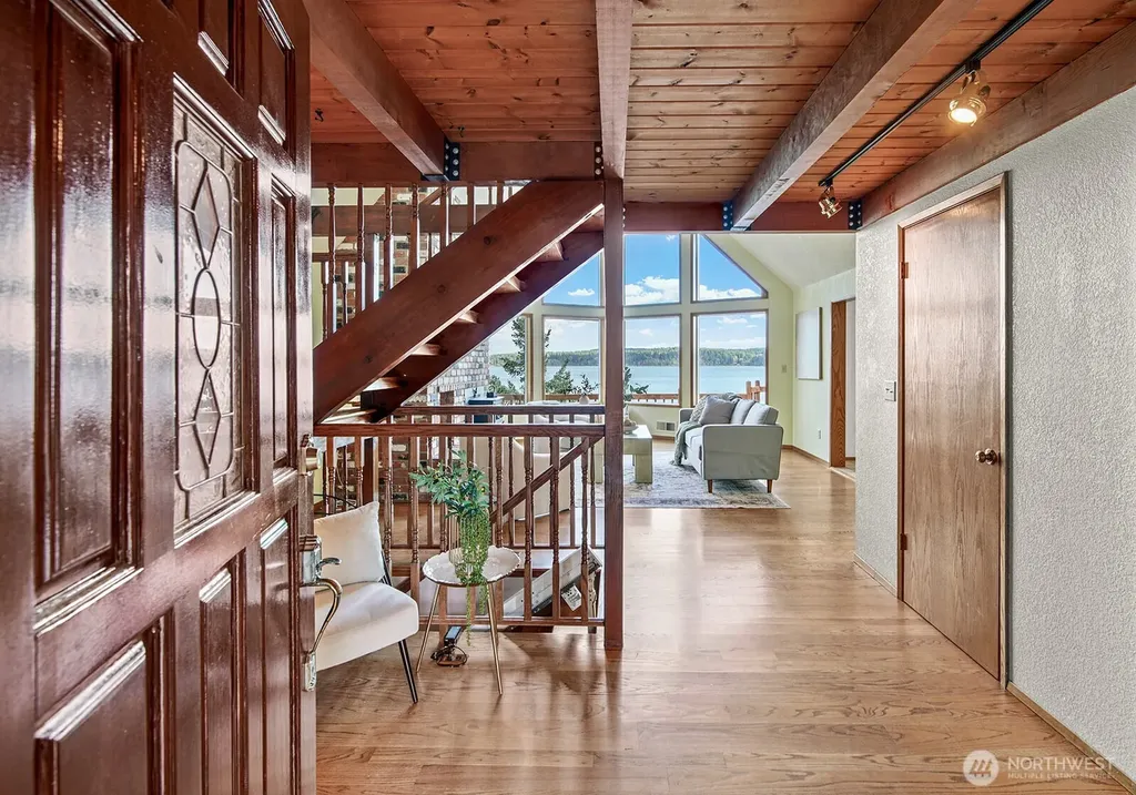 6819 Cliff Avenue SW Longbranch WA 98351