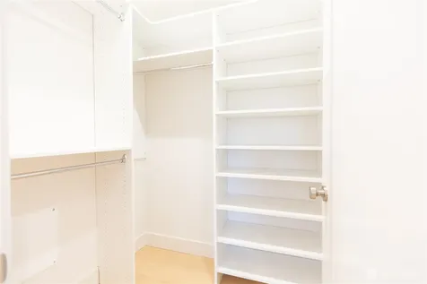 1530 25th Avenue Seattle WA 98122