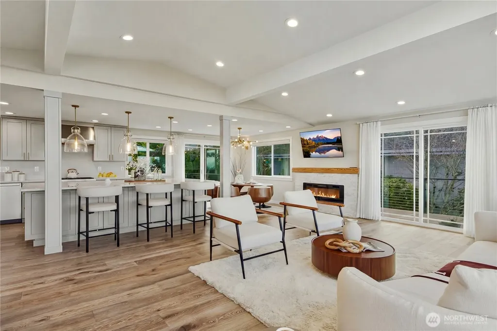 4502 134th Place SE Bellevue WA 98006