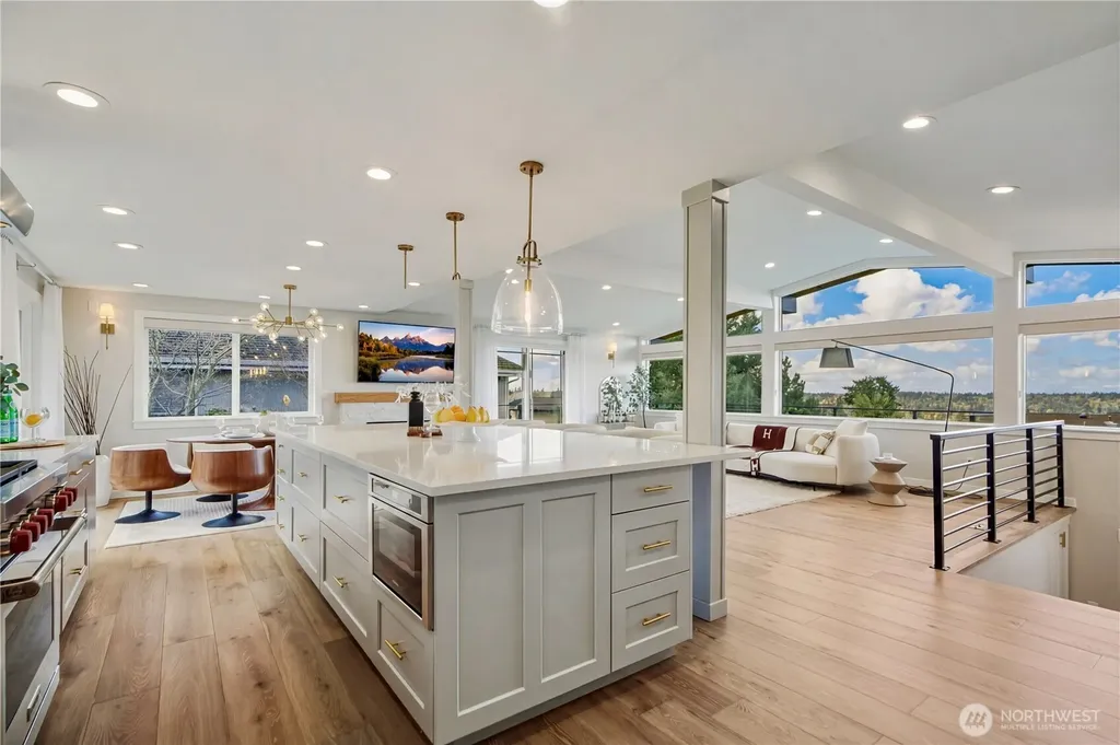 4502 134th Place SE Bellevue WA 98006