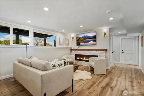 4502 134th Place SE Bellevue WA 98006