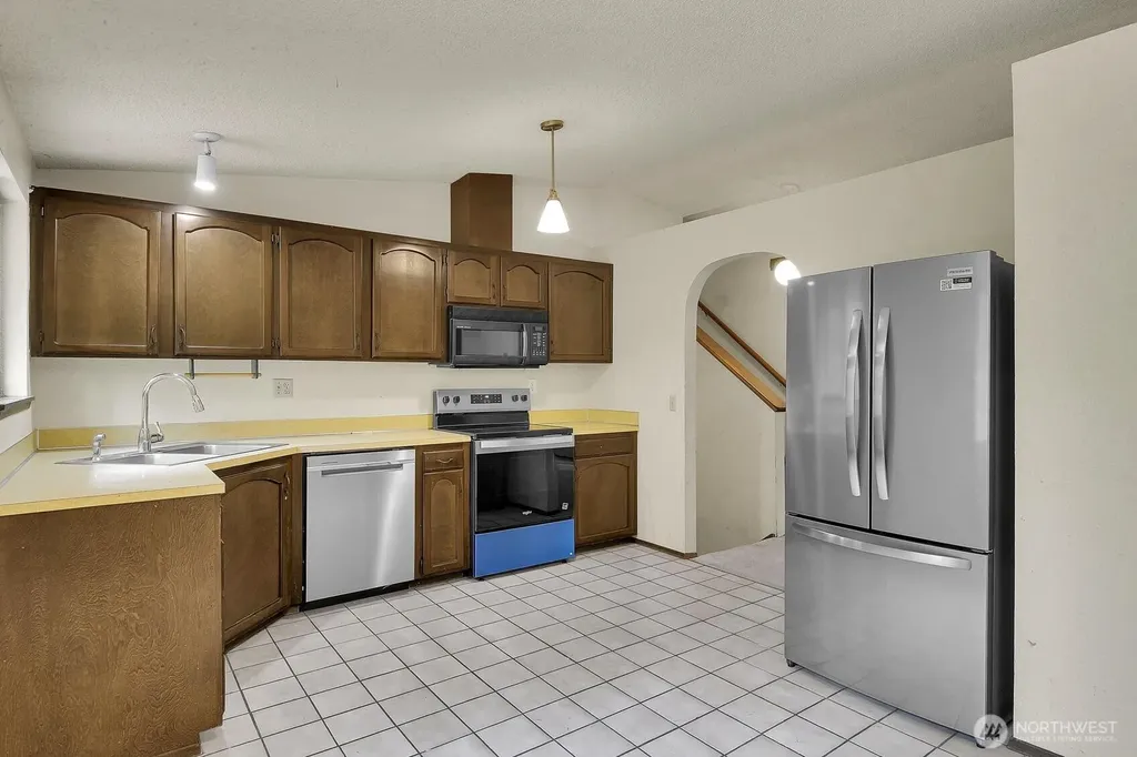 2531 187th Pl SE Bothell WA 98012