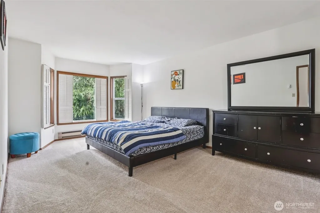 17440 NE 38th Street Redmond WA 98052