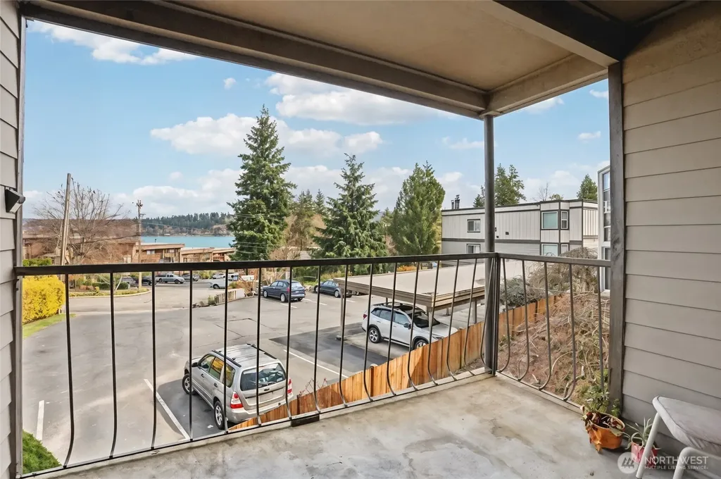 17440 NE 38th Street Redmond WA 98052