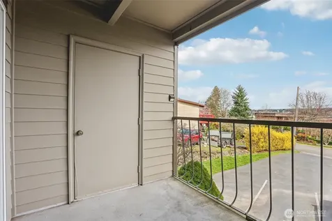 17440 NE 38th Street Redmond WA 98052