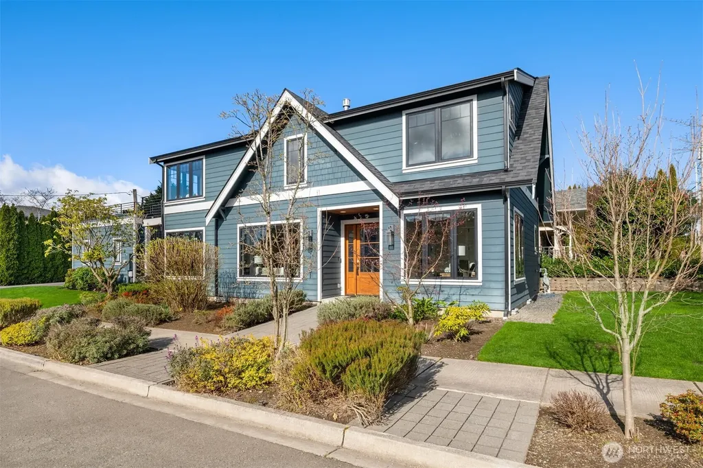 1231 4th Street W Kirkland WA 98033