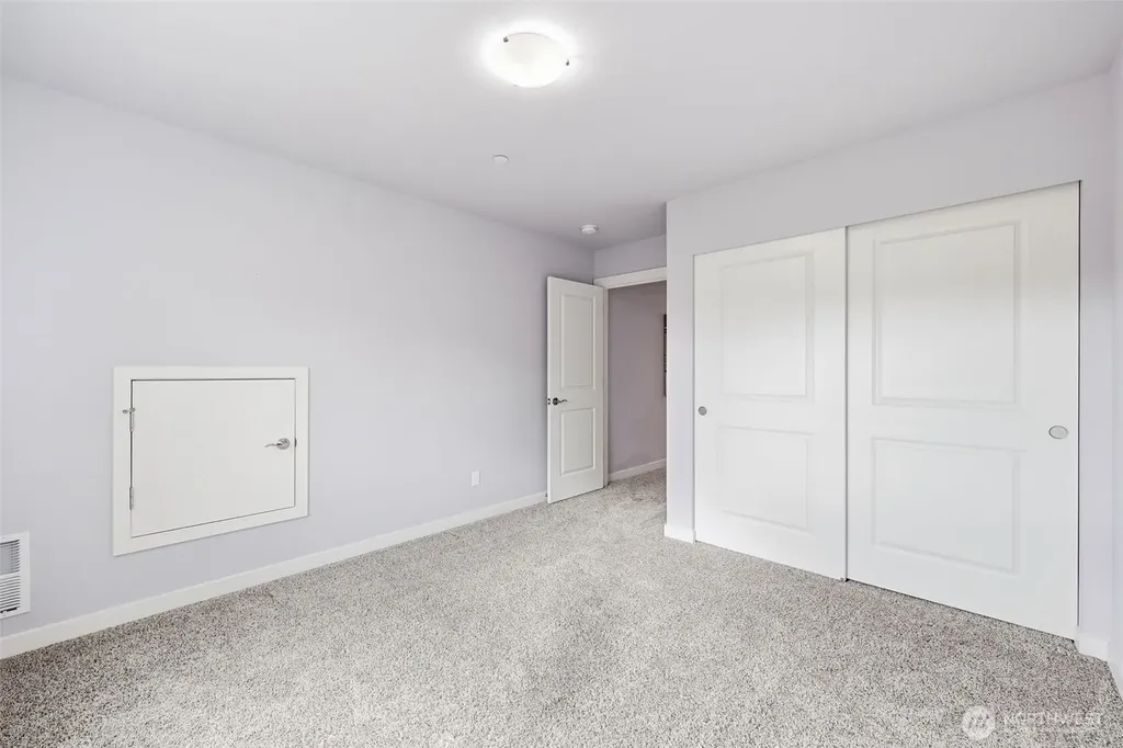 784 Freedom Court SE Port Orchard WA 98366
