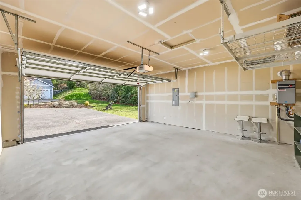 784 Freedom Court SE Port Orchard WA 98366