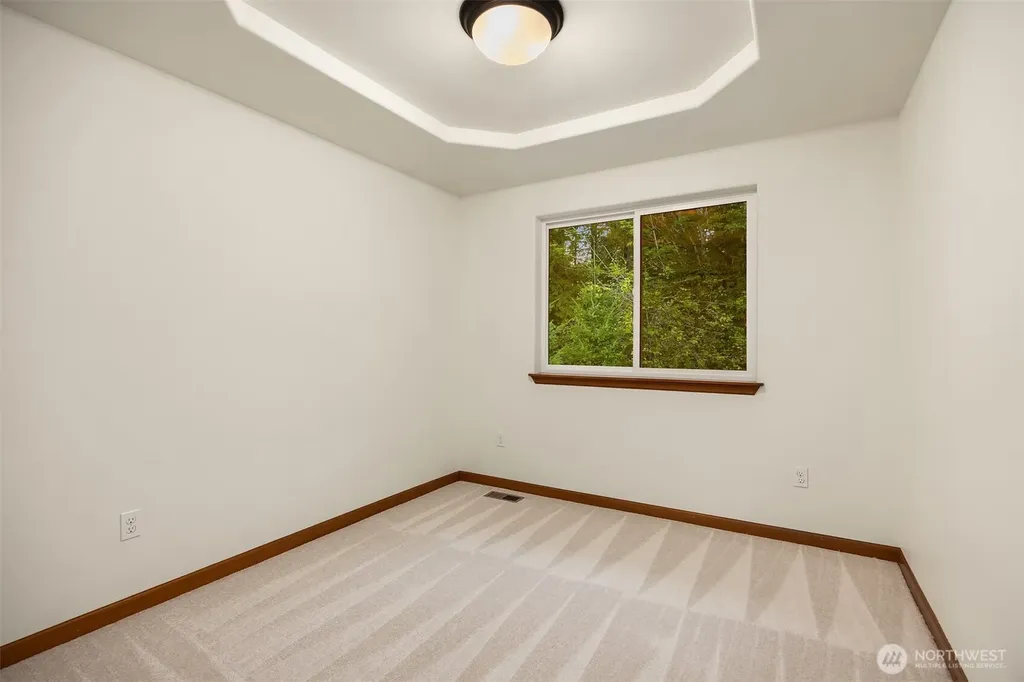 4727 245th Lane SE Sammamish WA 98029