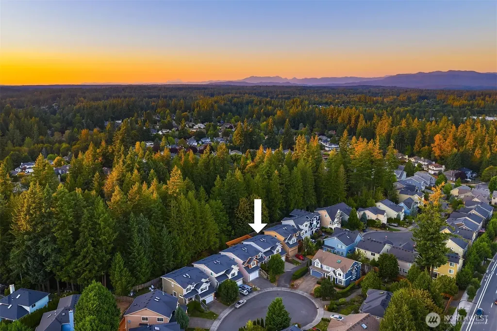 4727 245th Lane SE Sammamish WA 98029