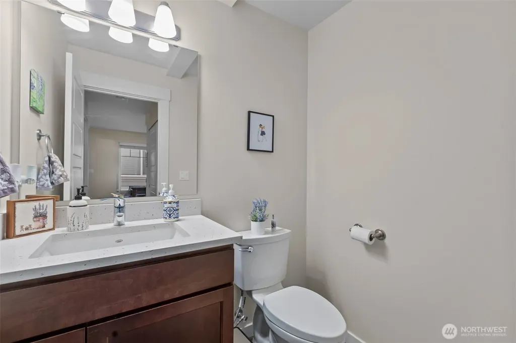 23224 Edmonds Way Edmonds WA 98026